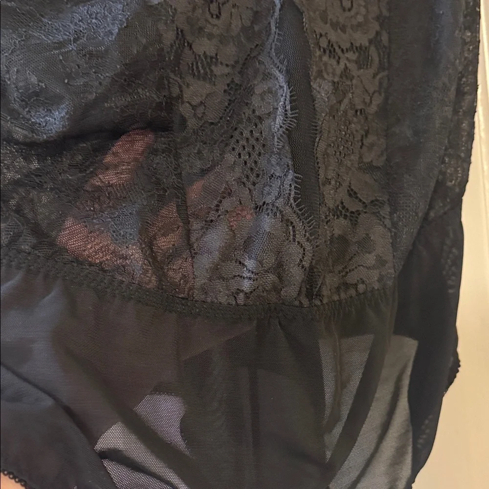 Cacique Sexy Women's Black Lace Long-Sleeve Bodysuit
